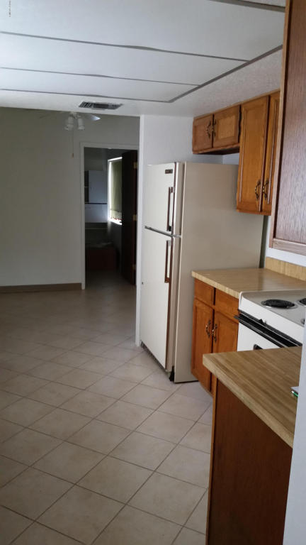 1210 N Via Vicam, Green Valley, AZ 85614