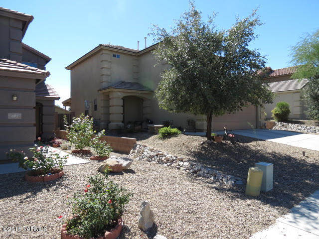 697 W Desert Blossom, Green Valley, AZ 85614