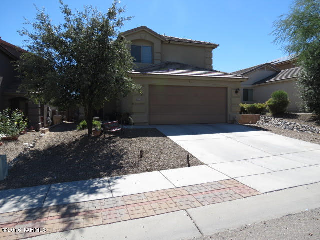 697 W Desert Blossom, Green Valley, AZ 85614
