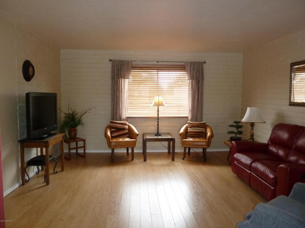 22 E La Pera, Green Valley, AZ 85614
