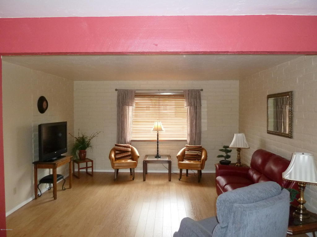 22 E La Pera, Green Valley, AZ 85614