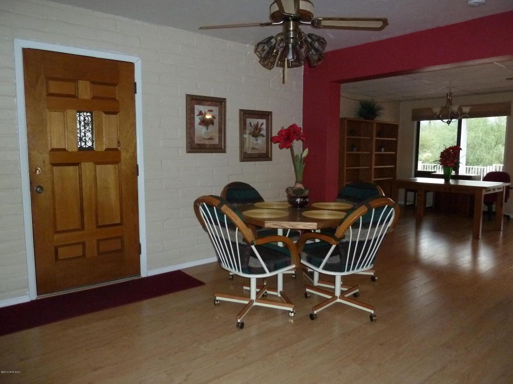 22 E La Pera, Green Valley, AZ 85614