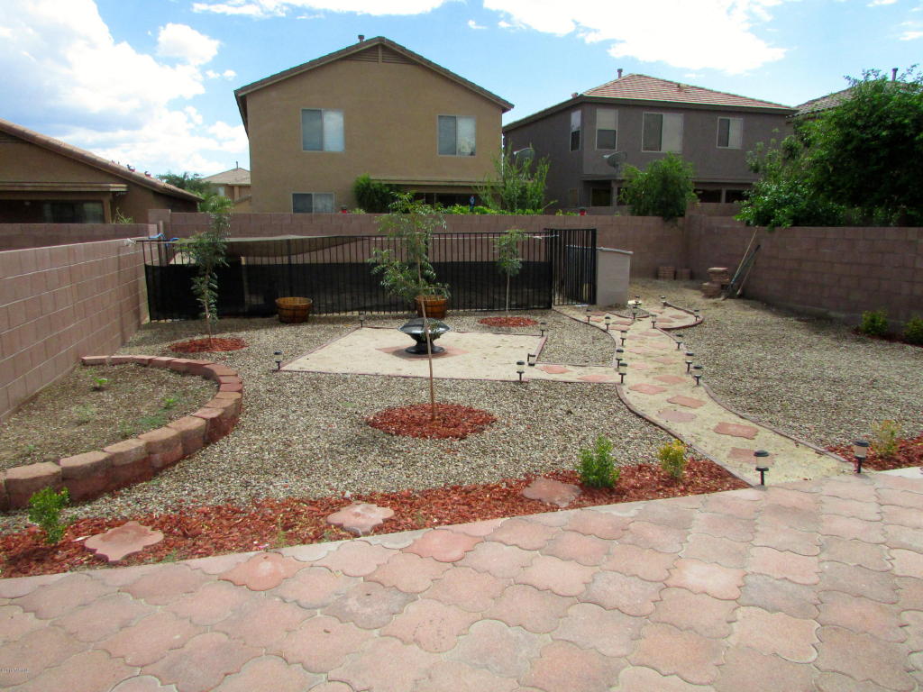 707 W Emerald Key, Green Valley, AZ 85614