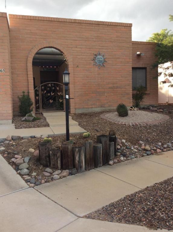 665 W Rio Altar, Green Valley, AZ 85614