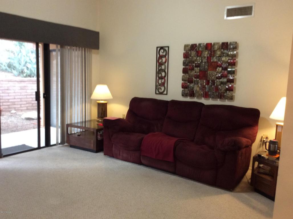 665 W Rio Altar, Green Valley, AZ 85614