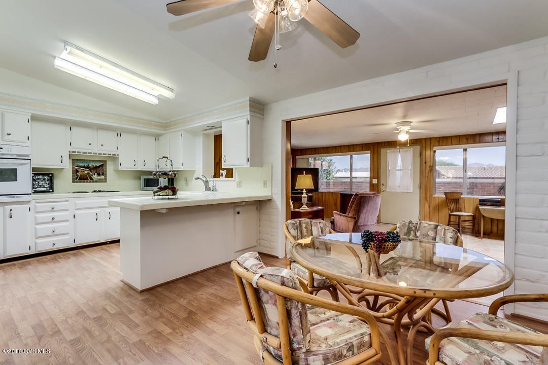 240 E El Viento, Green Valley, AZ 85614