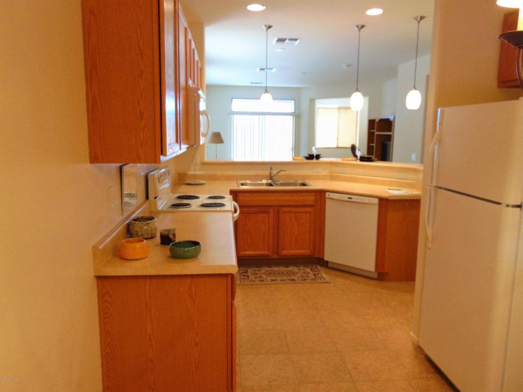526 W Astruc, Green Valley, AZ 85614