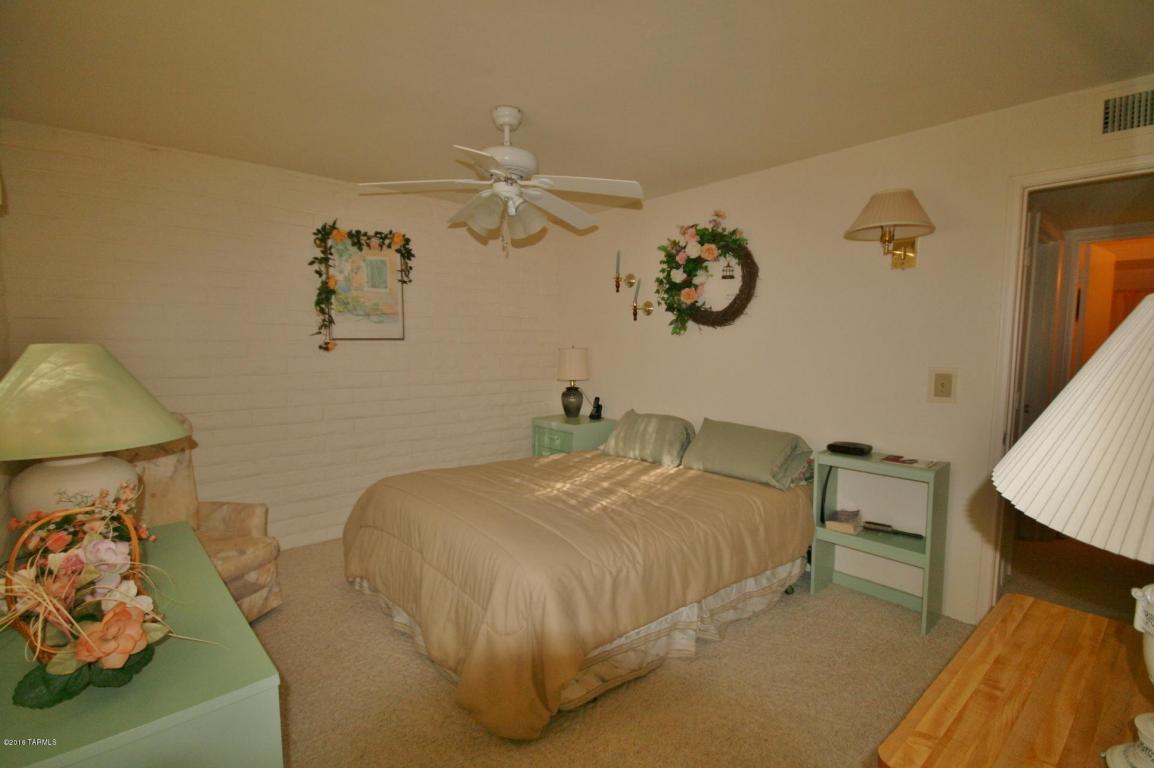 1422 S San Carla, Green Valley, United States 85614