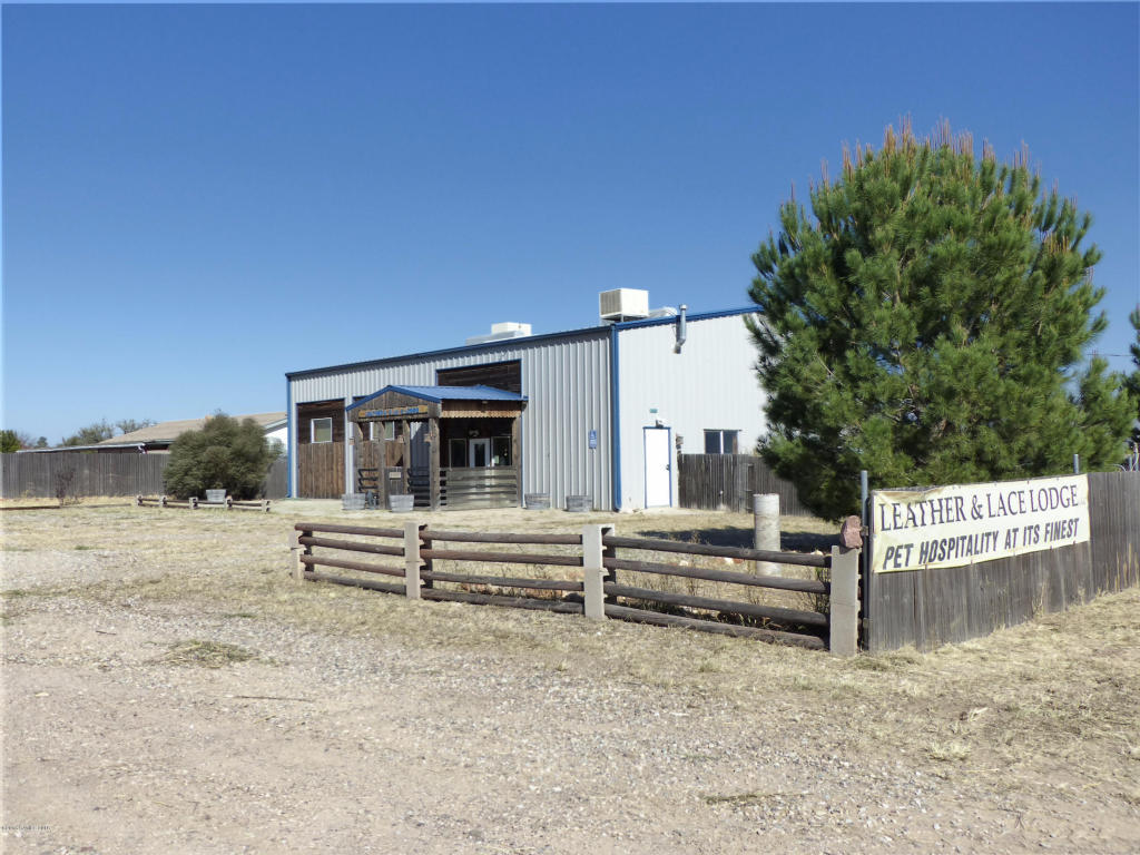 10351 S Riverside Street, Hereford, AZ 85615