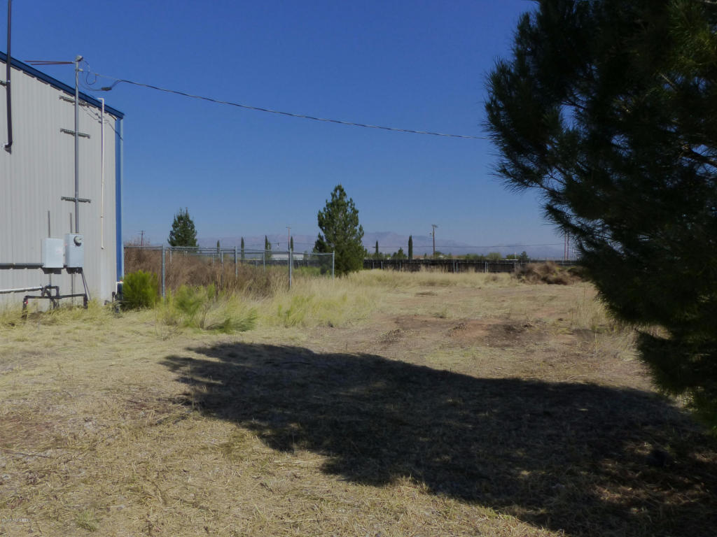 10351 S Riverside Street, Hereford, AZ 85615