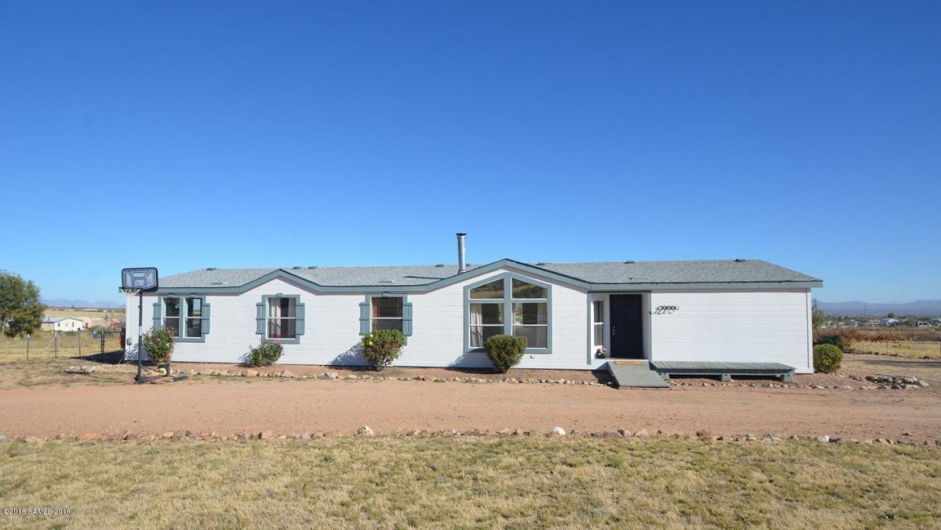 4851 E Bobcat Lane, Hereford, AZ 85615