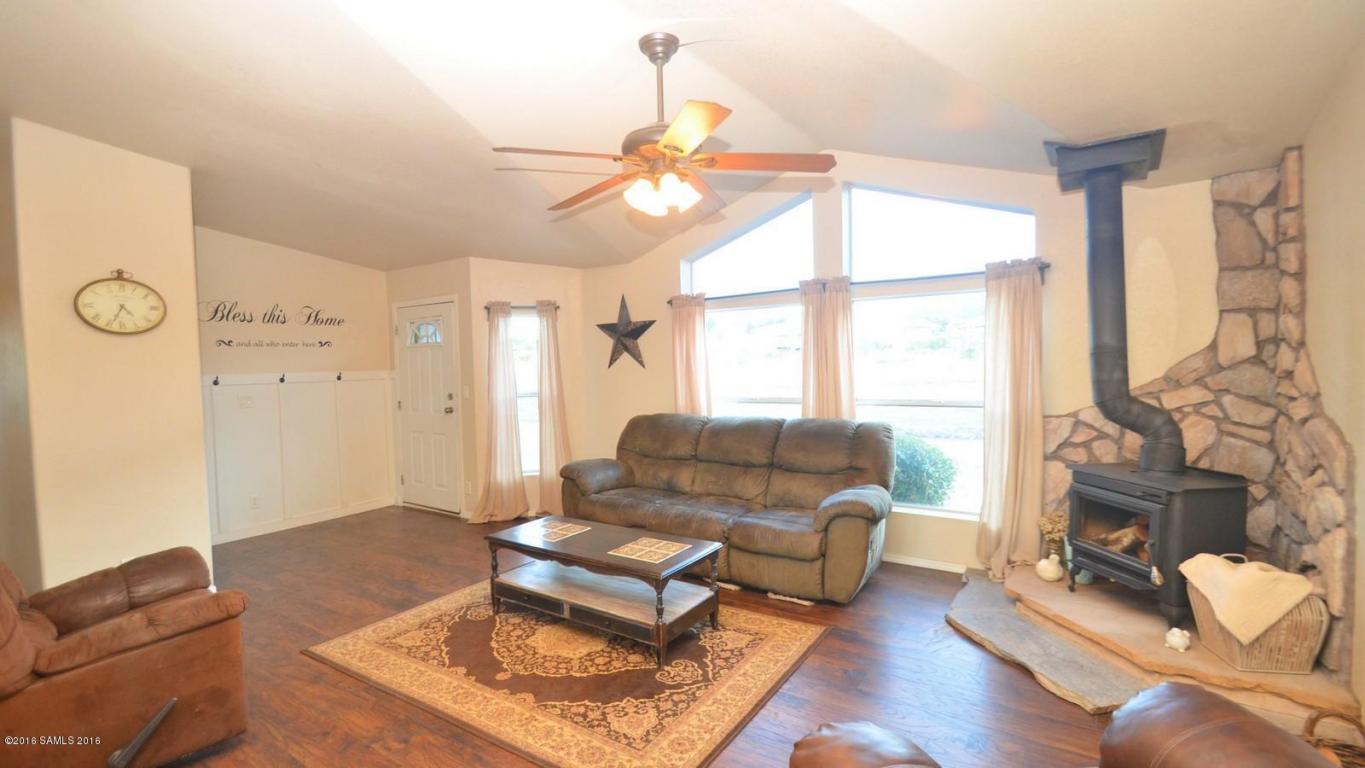 4851 E Bobcat Lane, Hereford, AZ 85615