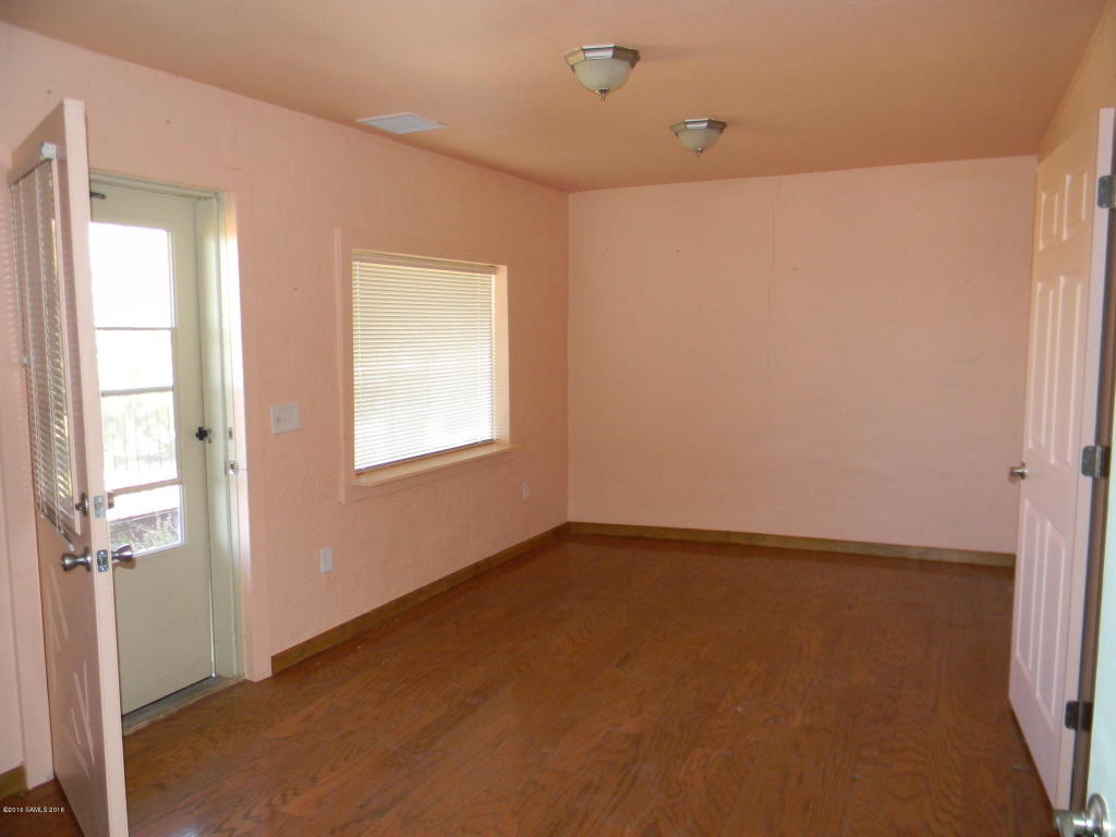 211 E Ramsey Canyon Road, Hereford, AZ 85615