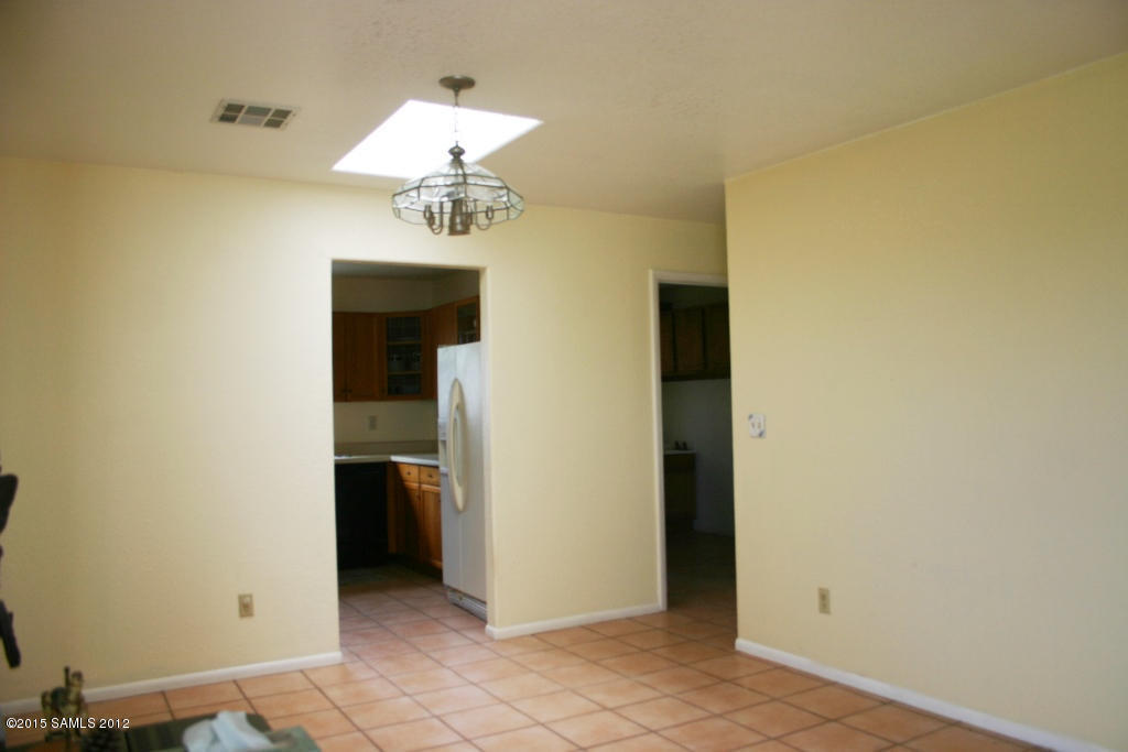 8075 E Bloomfield Road, Hereford, AZ 85615