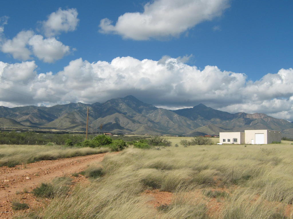 5690 E Mountain View Road, Hereford, AZ 85615