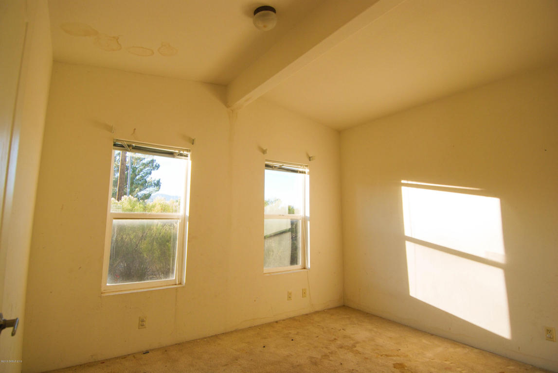 5851 S Calle De La Rosa, Hereford, AZ 85615