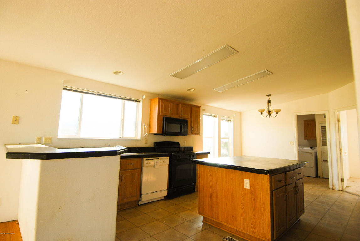 5851 S Calle De La Rosa, Hereford, AZ 85615