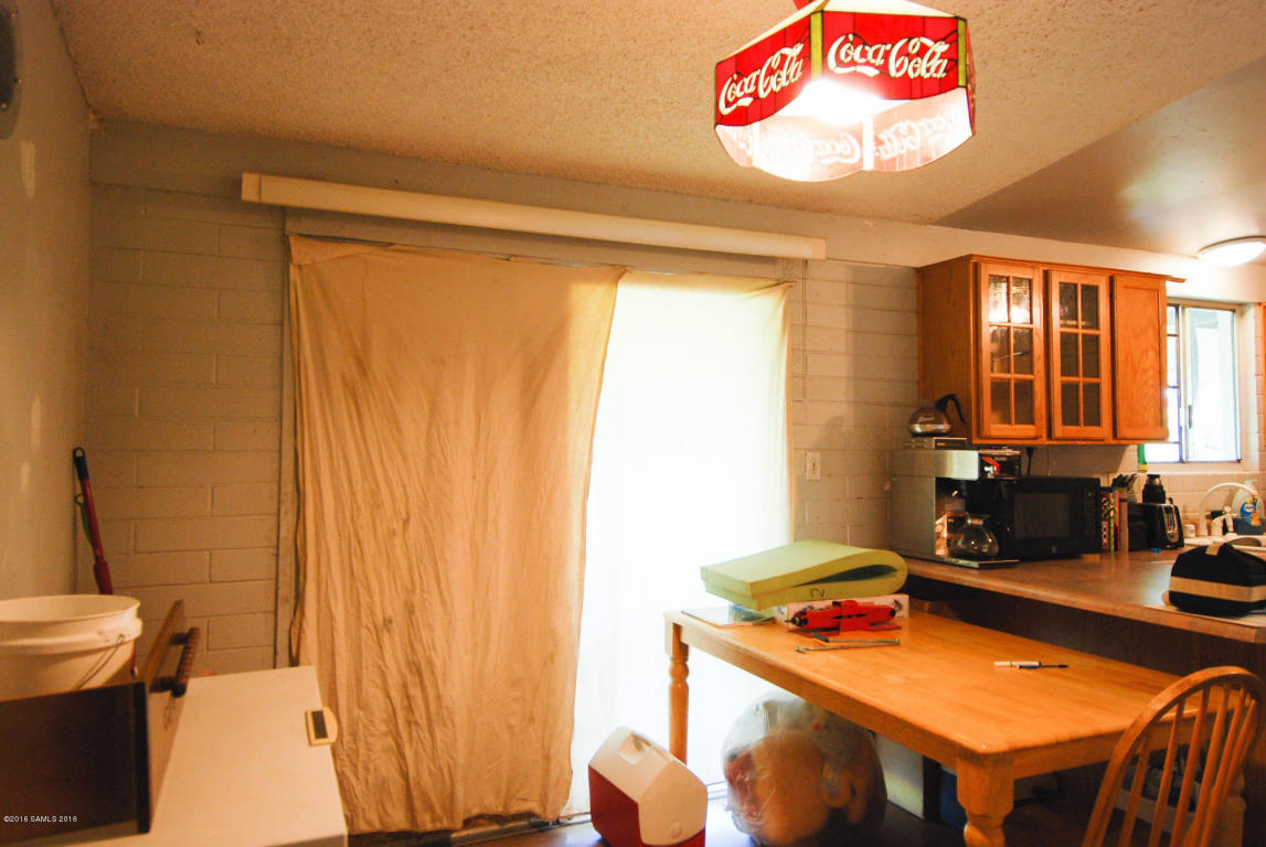 115 2nd Street, Huachuca City, AZ 85616