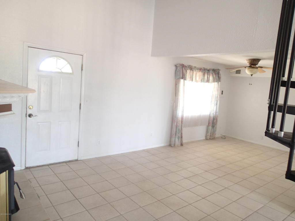 2388 N Calle Libre, Huachuca City, AZ 85616