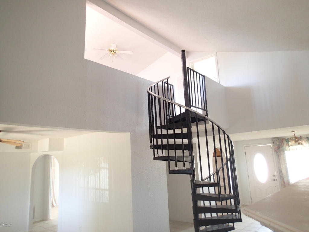 2388 N Calle Libre, Huachuca City, AZ 85616