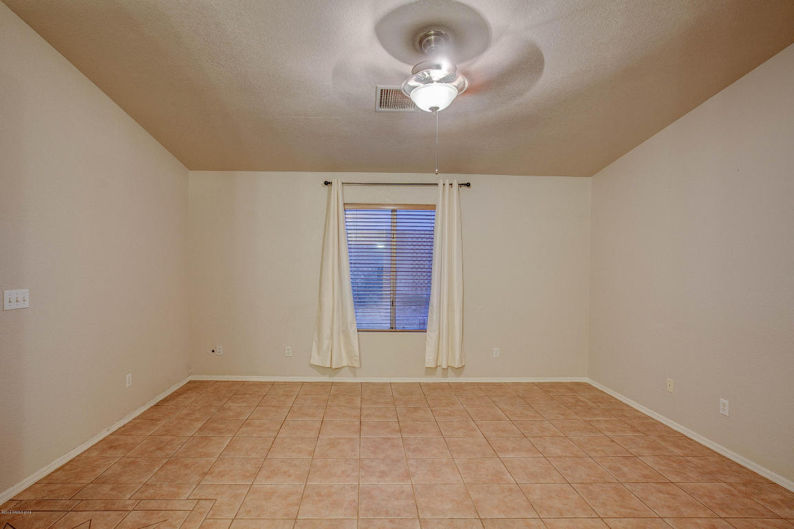 111 Arrowhead Drive, Huachuca City, AZ 85616