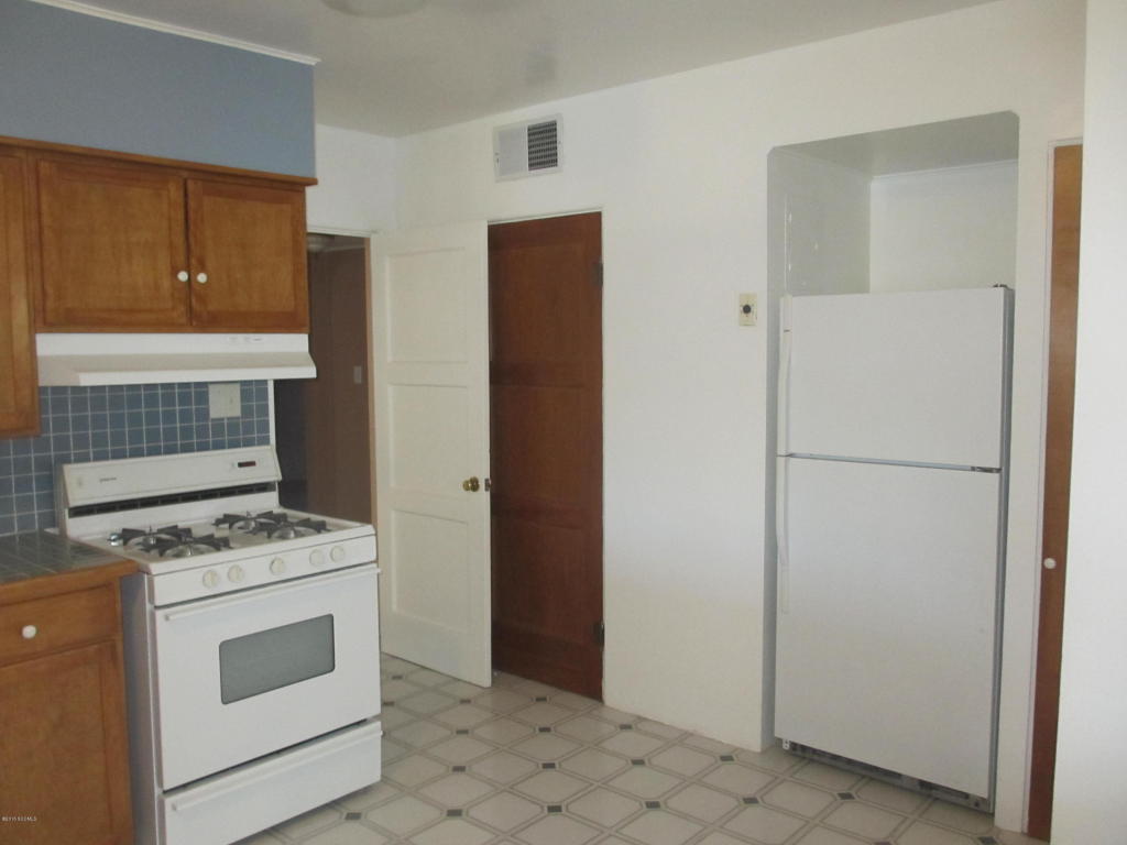 31 E Adams Street, Nogales, AZ 85621