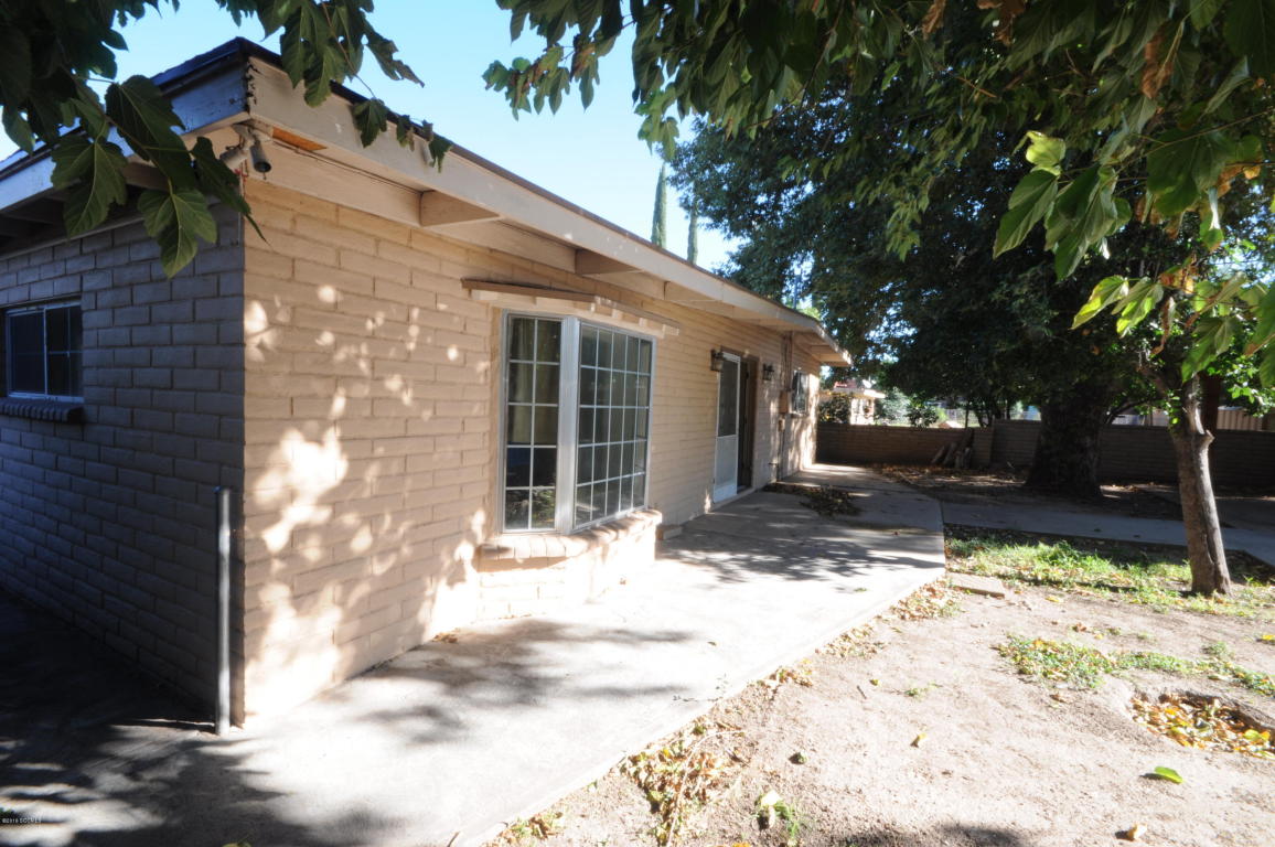 743 W Lakeview Place, Nogales, AZ 85621