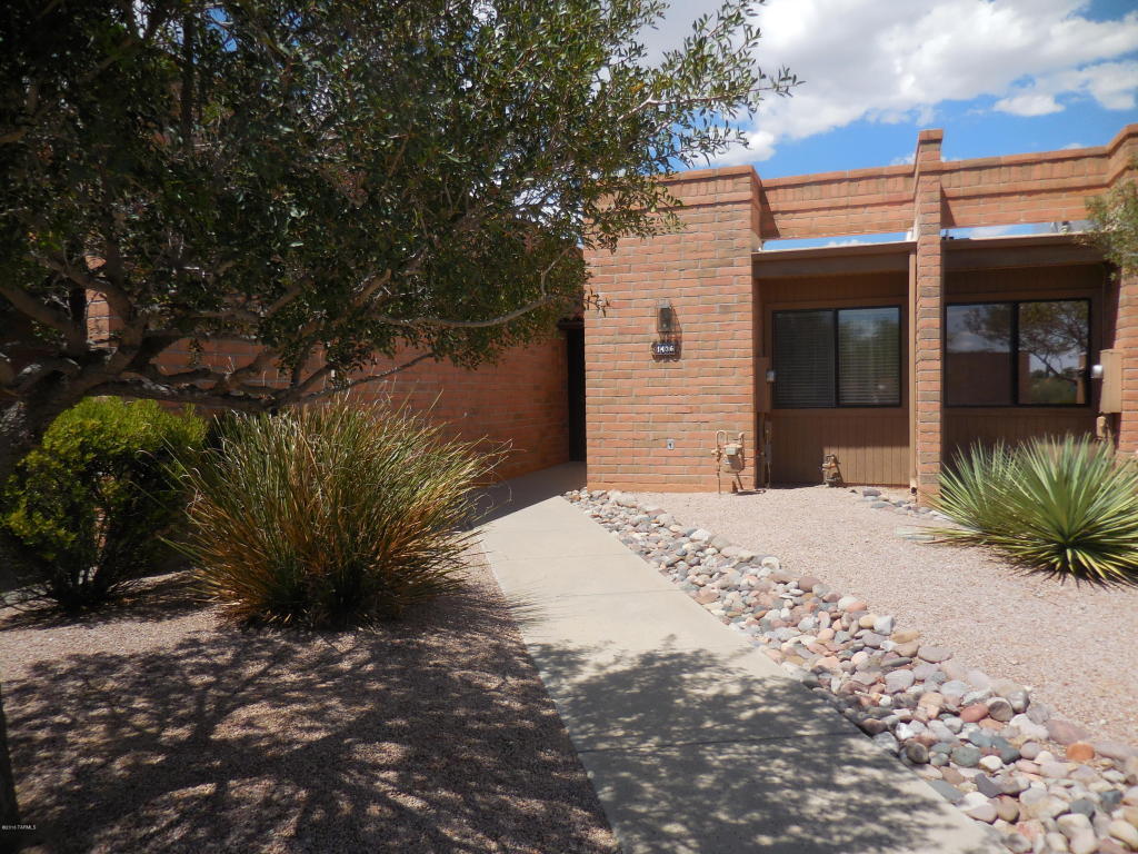 1436 W Desert Hills, Green Valley, AZ 85622