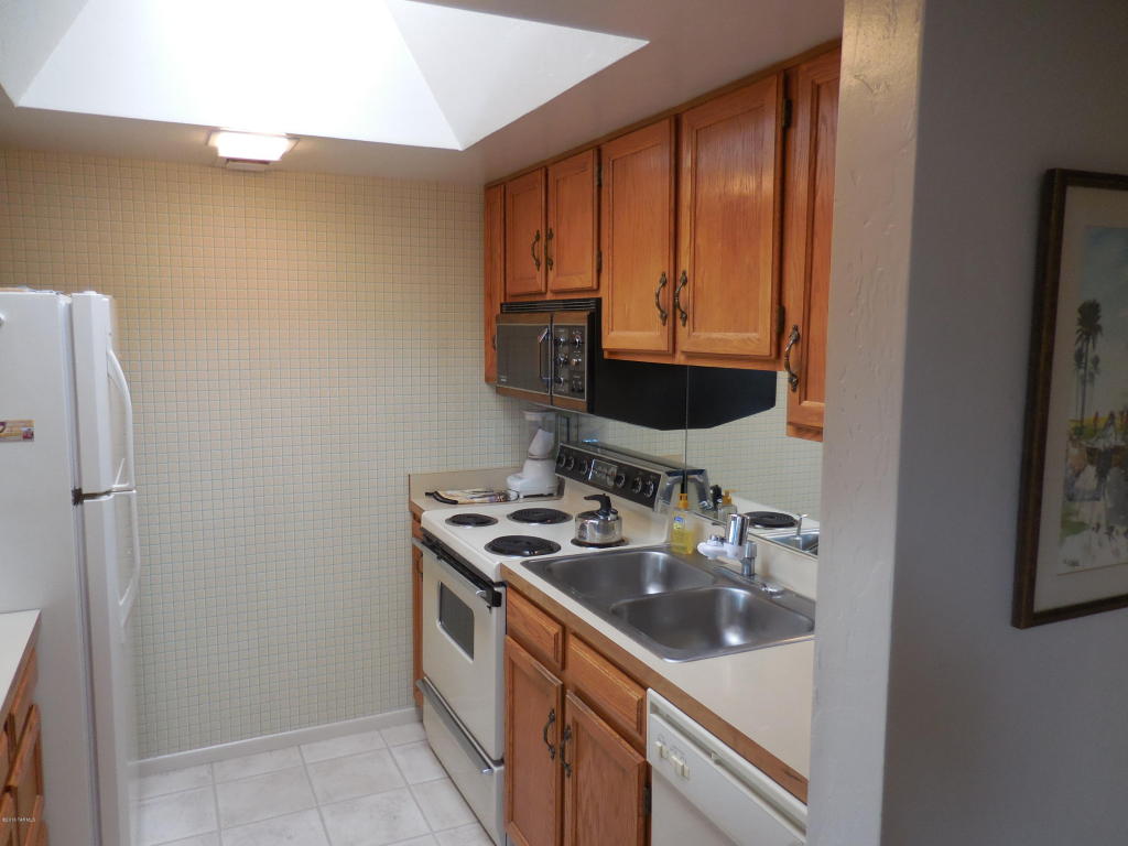 2501 S Calle Del Dante, Green Valley, AZ 85622