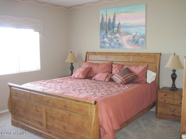1754 W Camino Estelar, Green Valley, AZ 85622