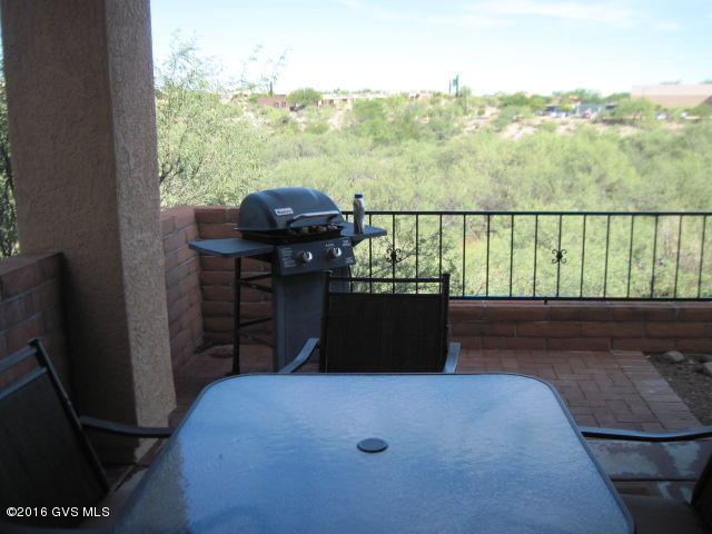 1754 W Camino Estelar S, Green Valley, AZ 85622