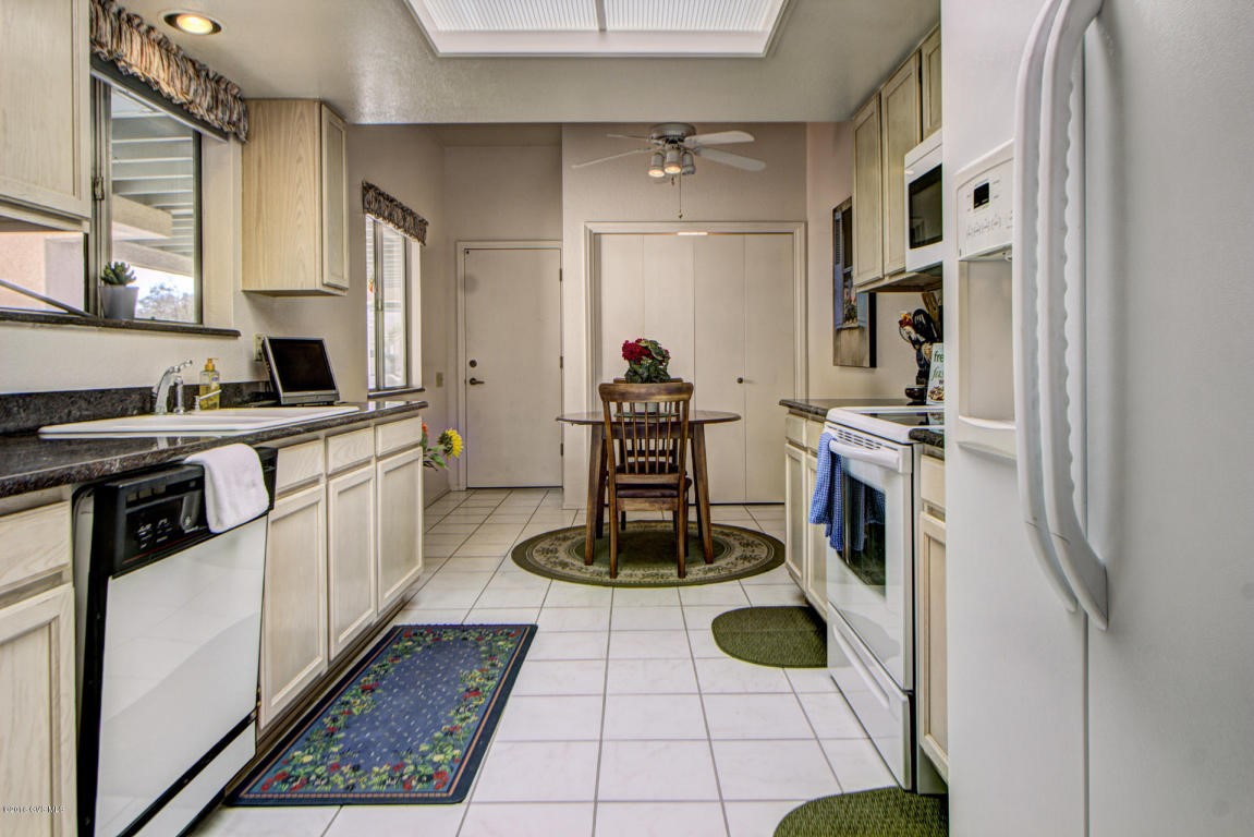 922 W Via Del Pardillo, Green Valley, AZ 85622