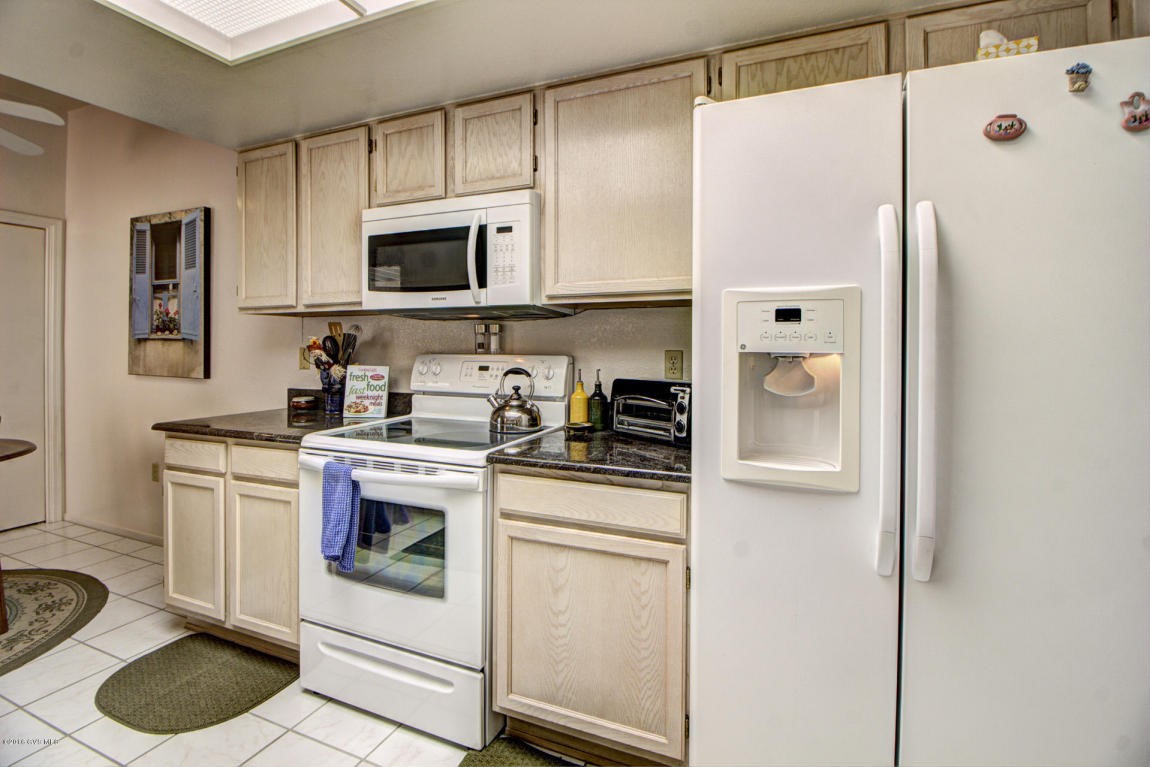 922 W Via Del Pardillo, Green Valley, AZ 85622