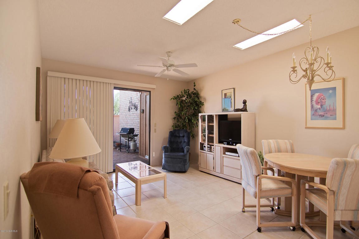 3061 S Placita Del Avestruz, Green Valley, AZ 85622