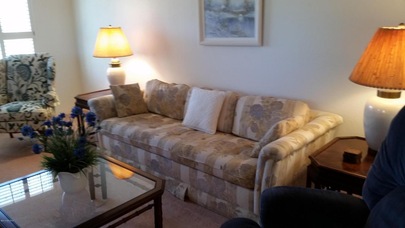 1036 W Camino Asturias, Green Valley, AZ 85622