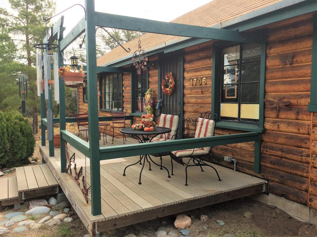 1706 S CODY LOOP, Oracle, AZ 85623