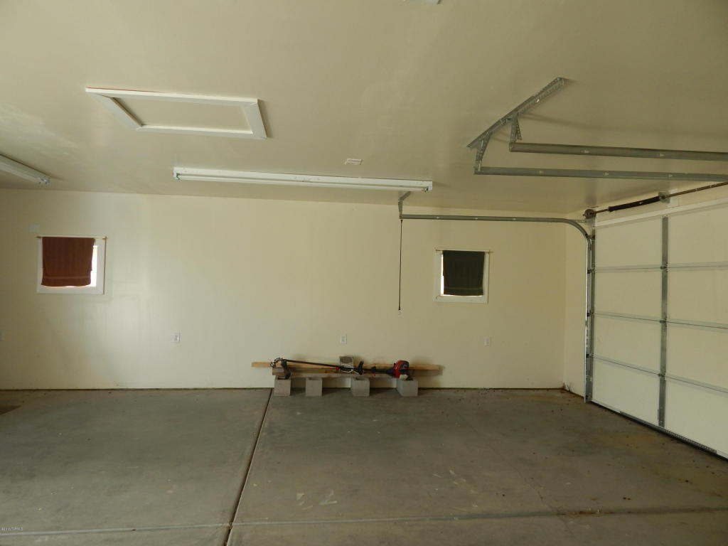 3452 N Apache Joe, Oracle, AZ 85623