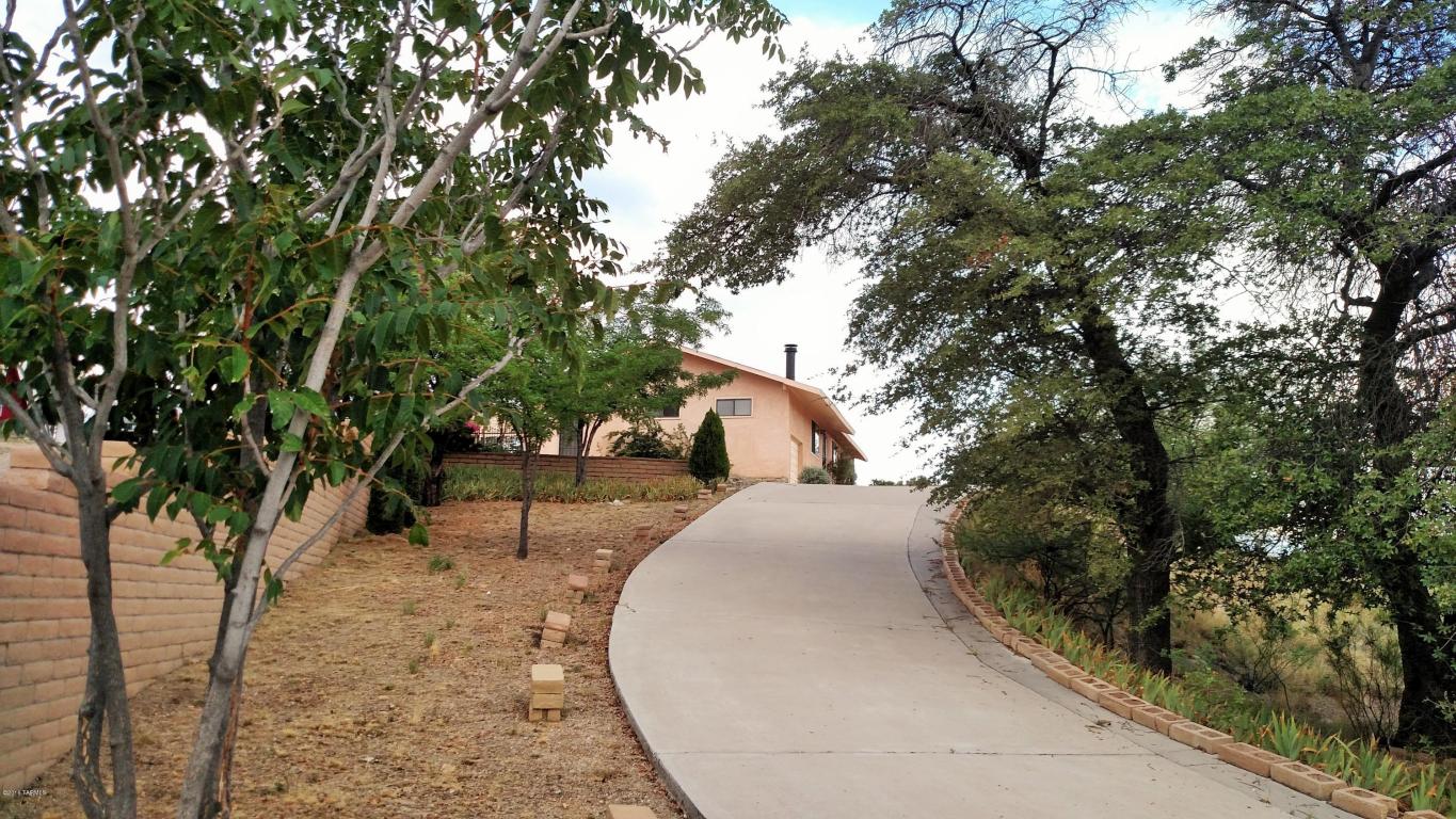 725 N Two Oclock Hill, Oracle, AZ 85623
