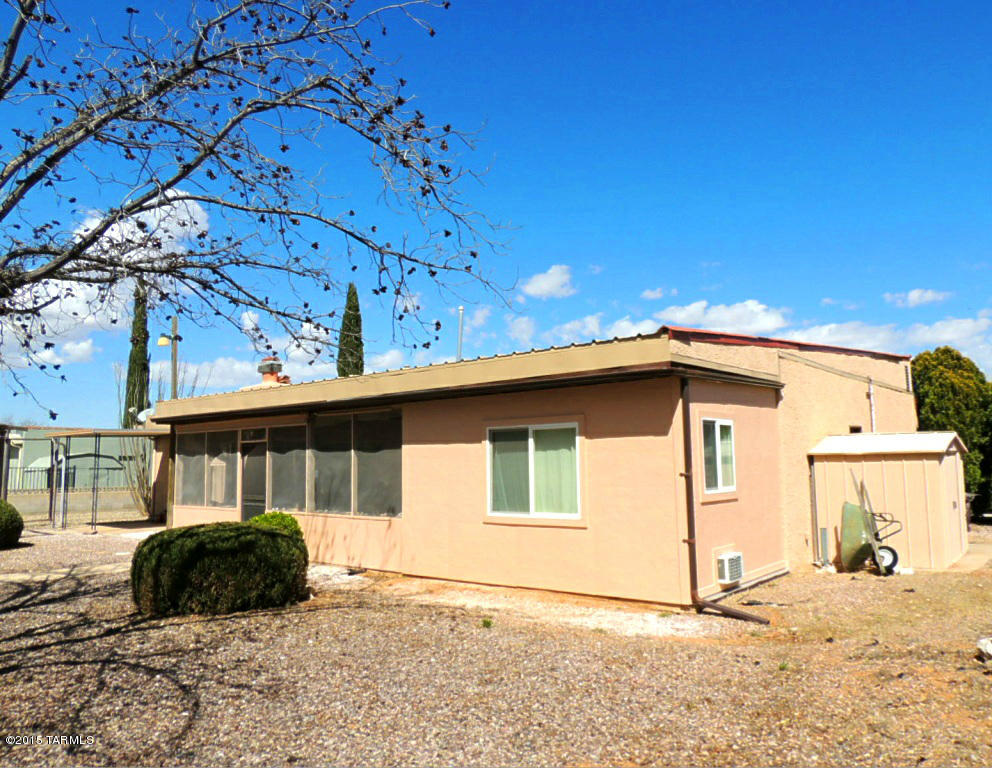 1014 E Geneva, Pearce, AZ 85625