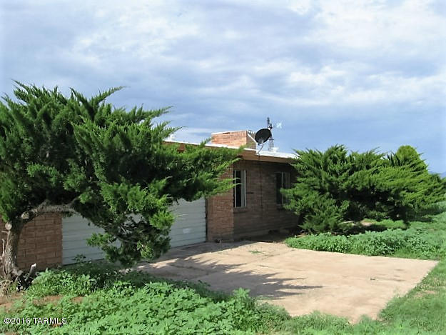 6581 E Trails End, Pearce, AZ 85625