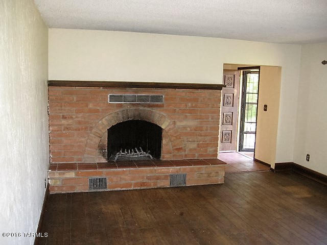 6581 E Trails End, Pearce, AZ 85625