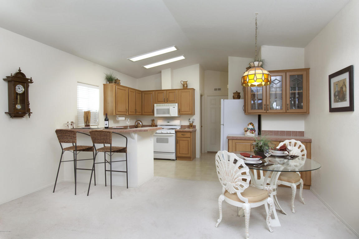 1176 W Calle Querida, Sahuarita, AZ 85629