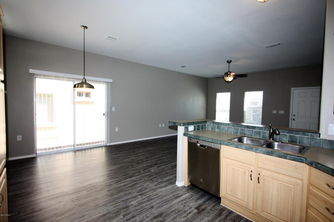 15848 S Via Puente Del Valle, Sahuarita, AZ 85629