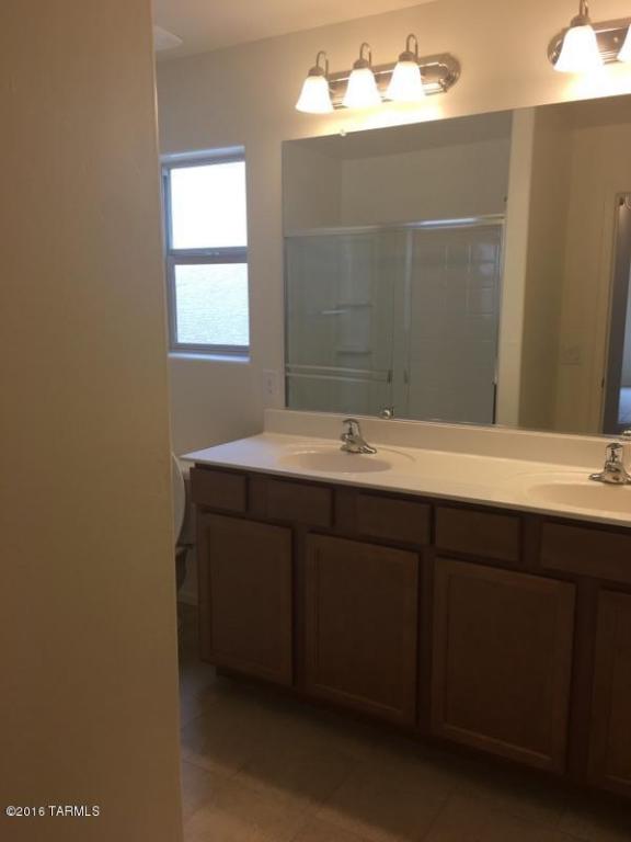 1162 W Calle De Sotelo, Sahuarita, AZ 85629