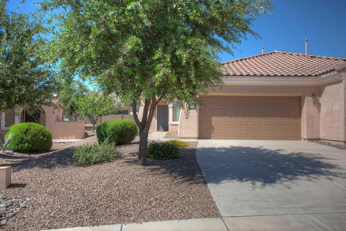 707 W Calle Media Luz, Sahuarita, AZ 85629