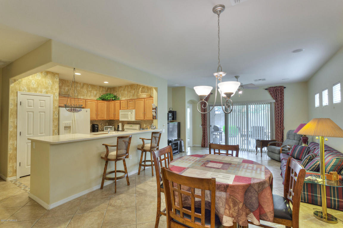 472 W Calle Sedillo, Sahuarita, AZ 85629