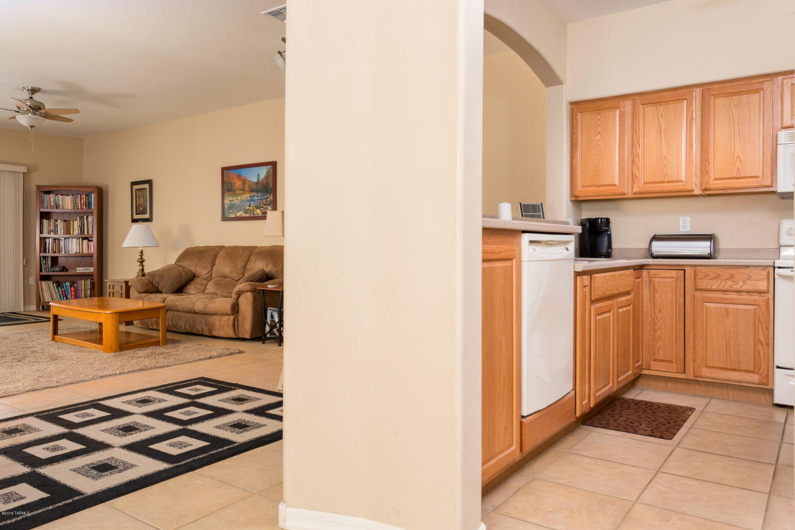 643 W Calle Montero, Sahuarita, AZ 85629