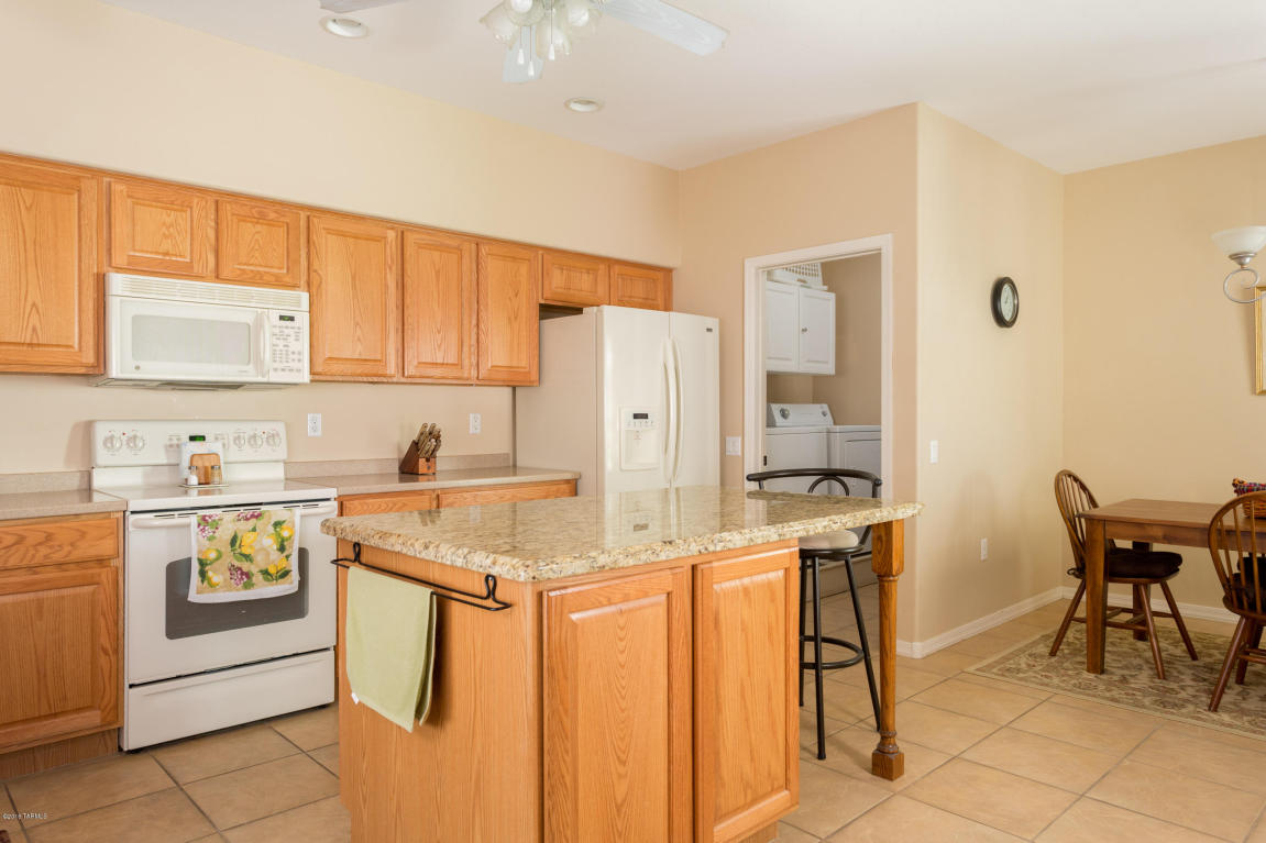643 W Calle Montero, Sahuarita, AZ 85629