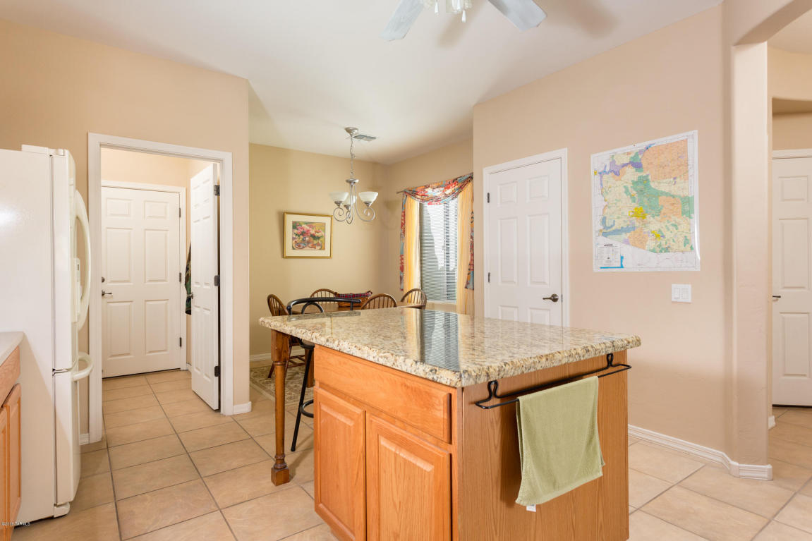 643 W Calle Montero, Sahuarita, AZ 85629