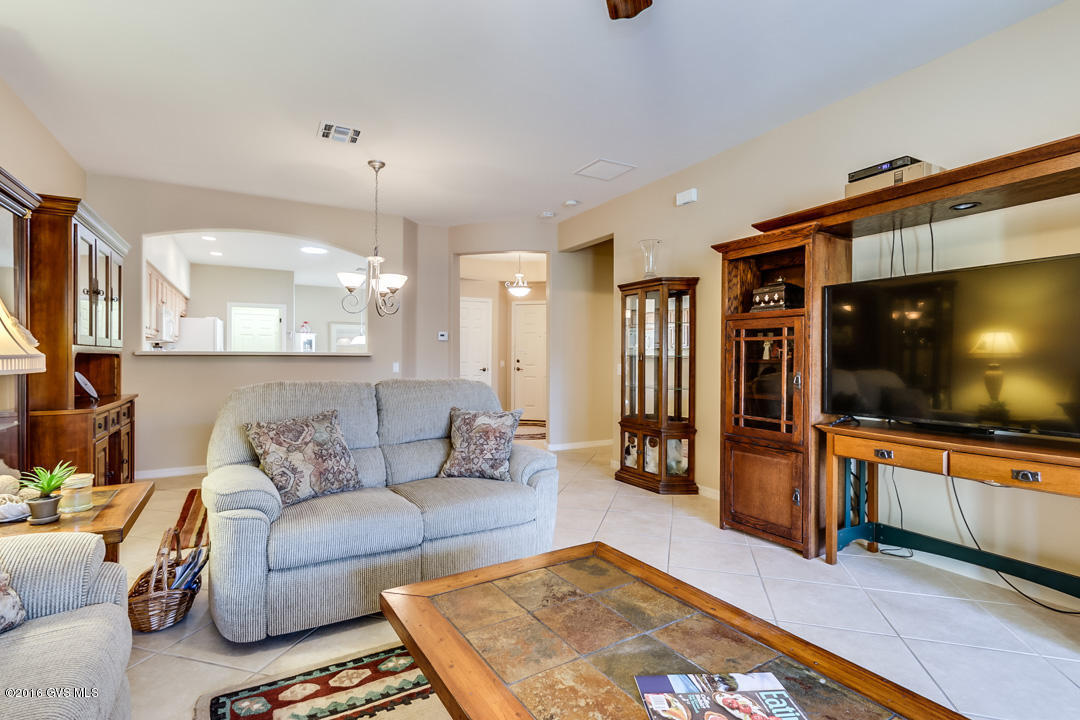 708 W Calle Montero, Sahuarita, AZ 85629